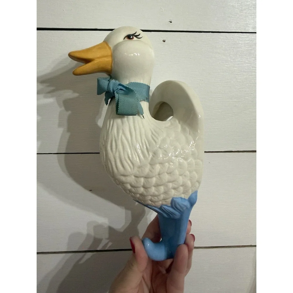 Vintage White Ceramic Duck Head Yellow Beak Towel Holder Wall Mount Hanger